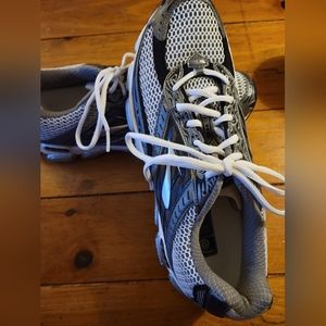 Brooks Glycerin 8 Men's Running Shoes Brand New